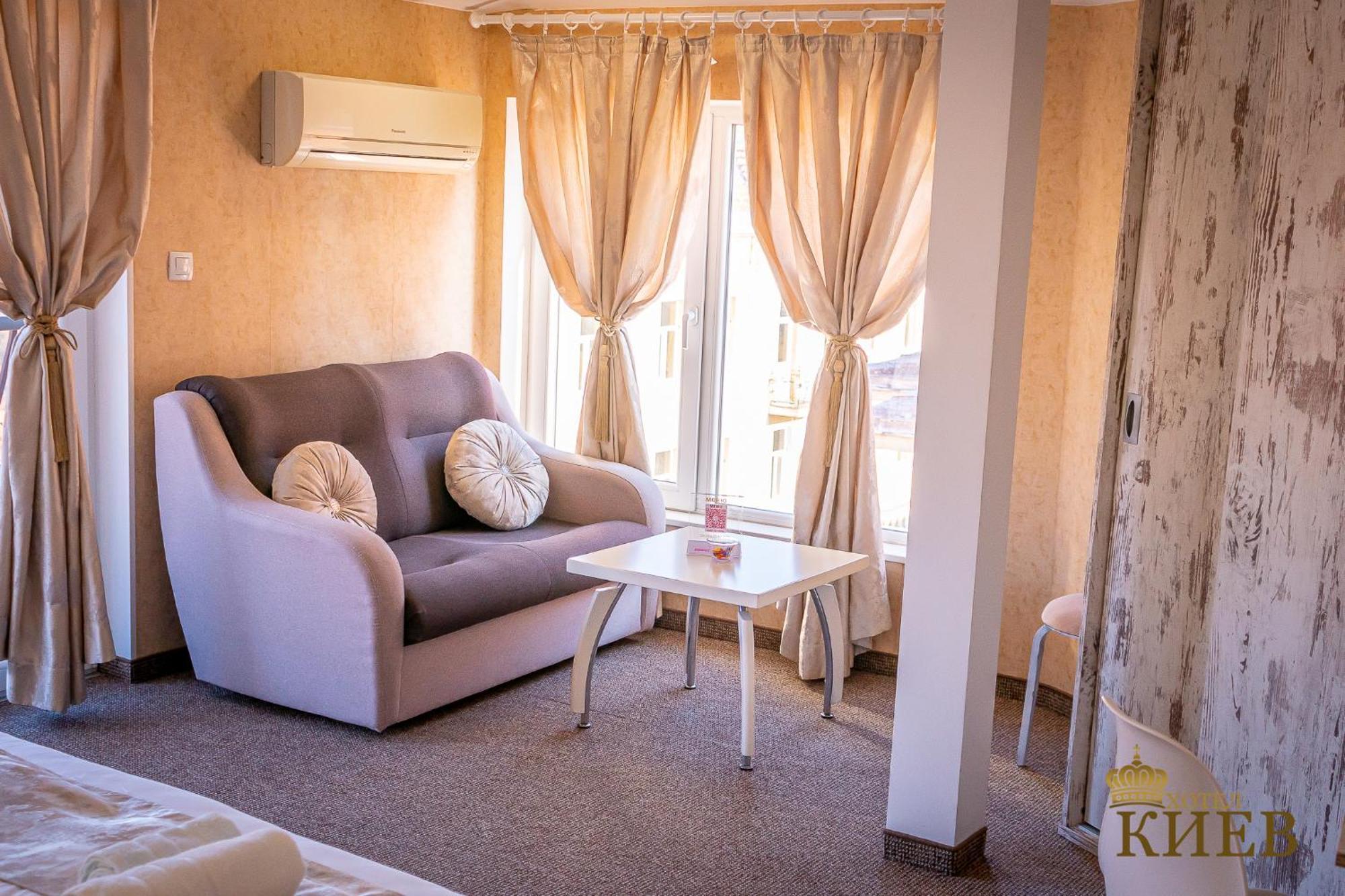 Hotel Kiev Велико-Тырново Экстерьер фото